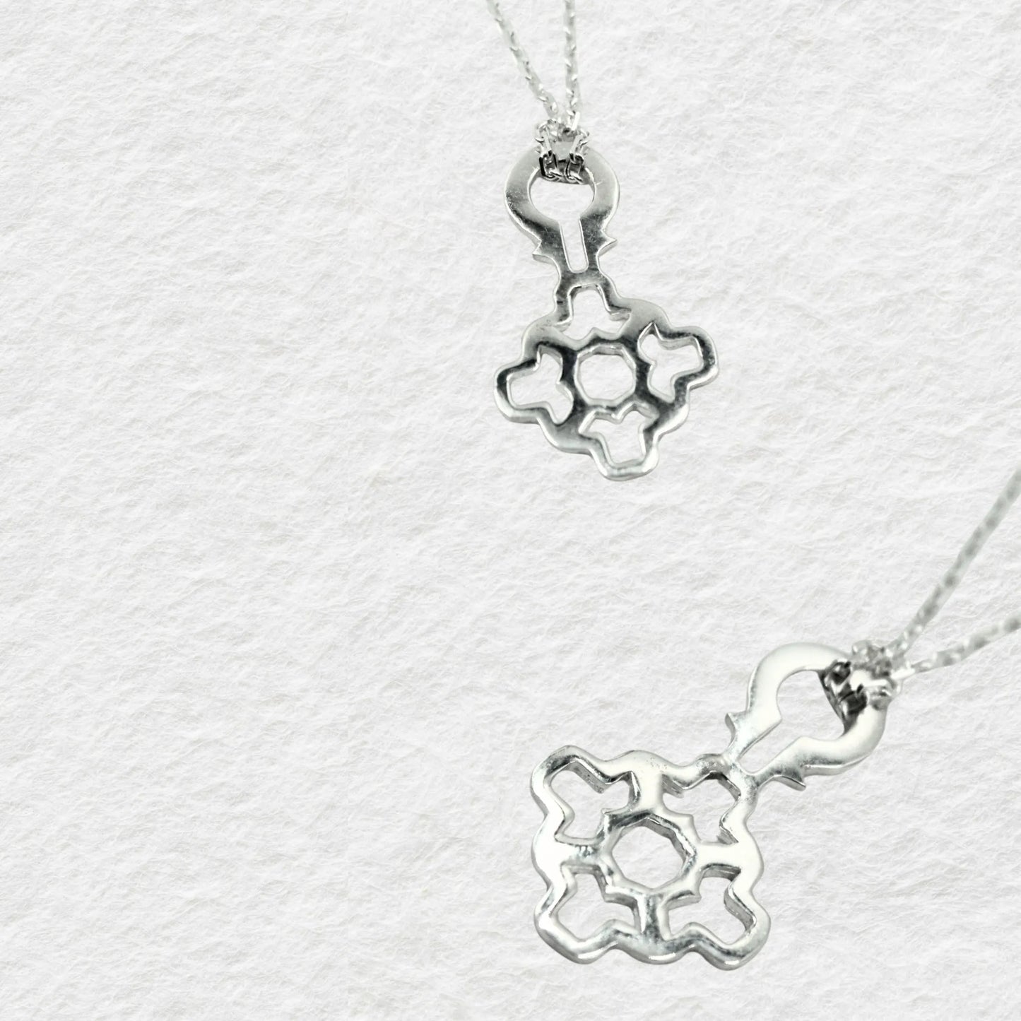 Labyrinth Key Pendant (Silver With 45cm Chain)