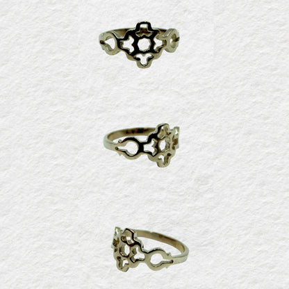 Ancient Labyrinth Key Ring (Brass)
